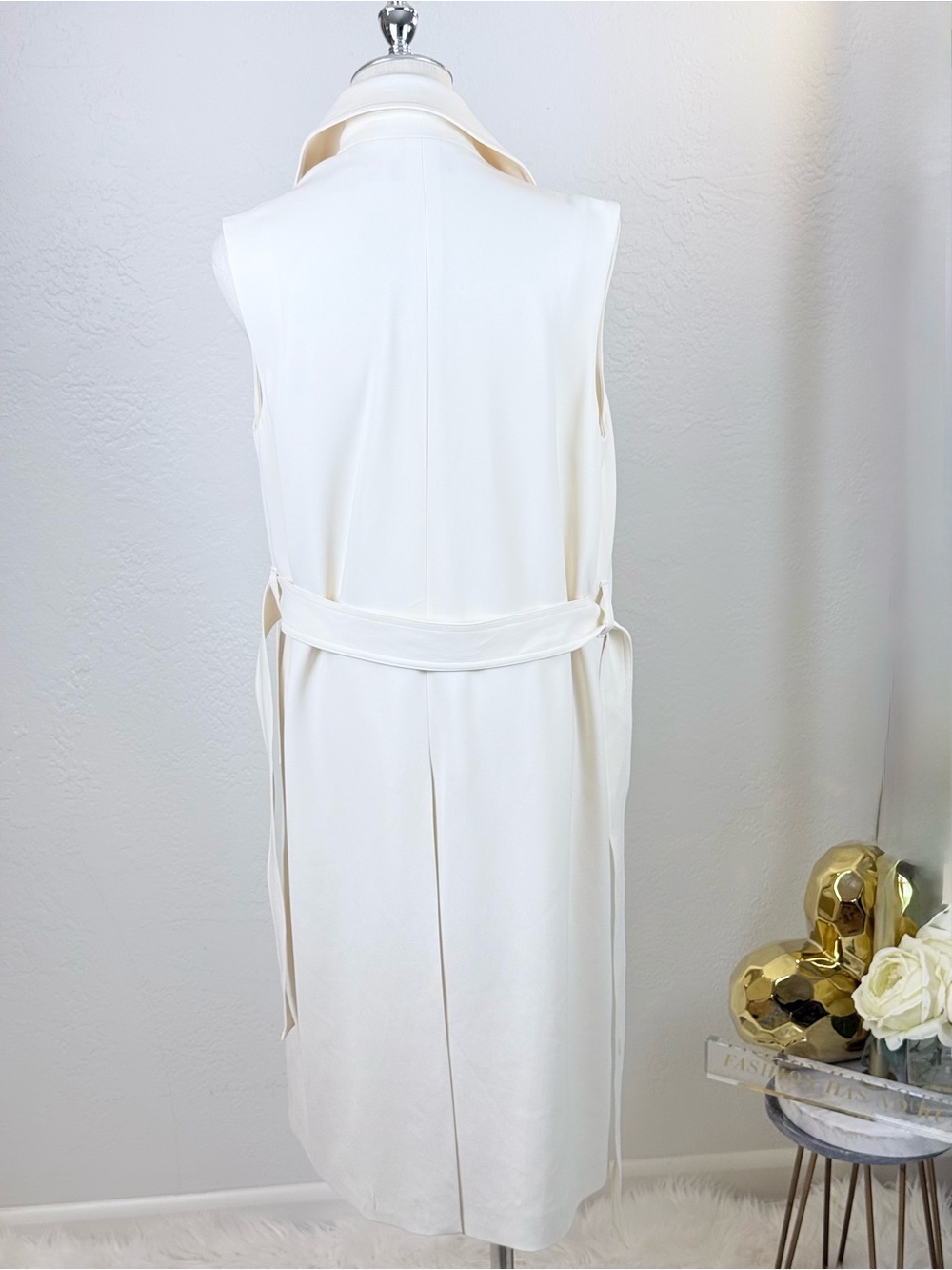 CLASSIC Theory Oak Lane Admiral Crepe Sleeveless Trench Coat Duster Cream Sz:S - Picture 6 of 11